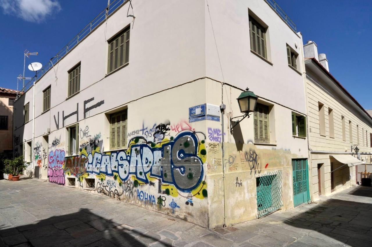 Historic Plaka Apartments Афины Экстерьер фото