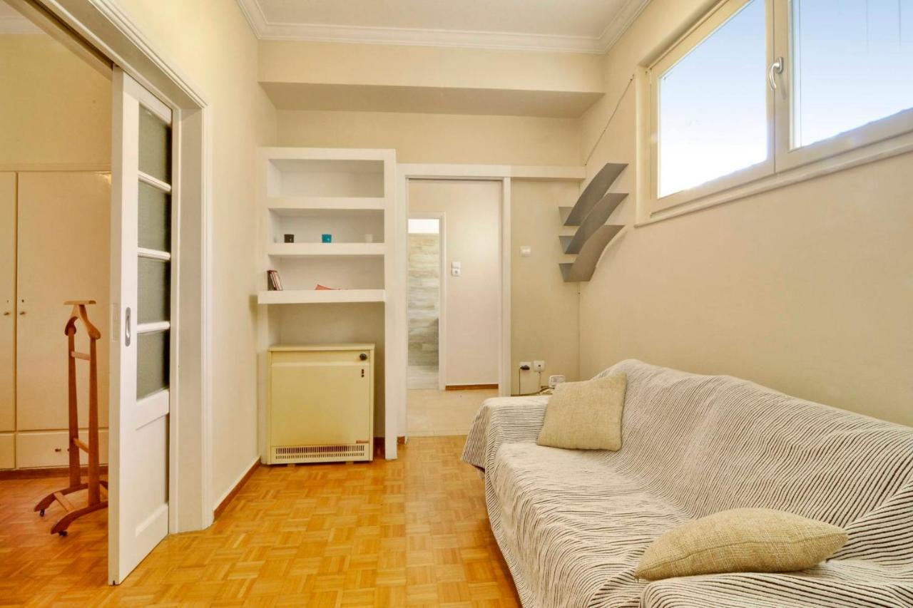 Historic Plaka Apartments Афины Экстерьер фото